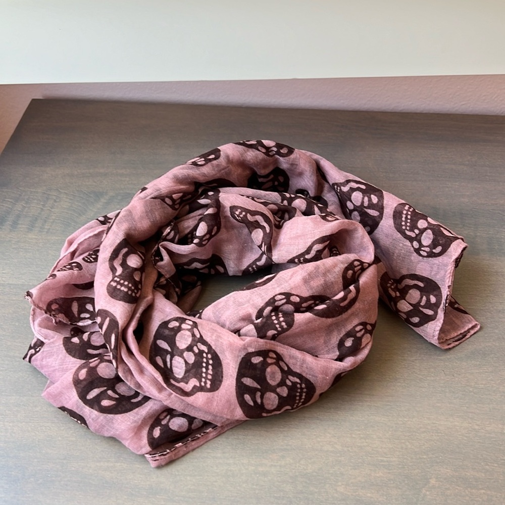 Skull Scarf